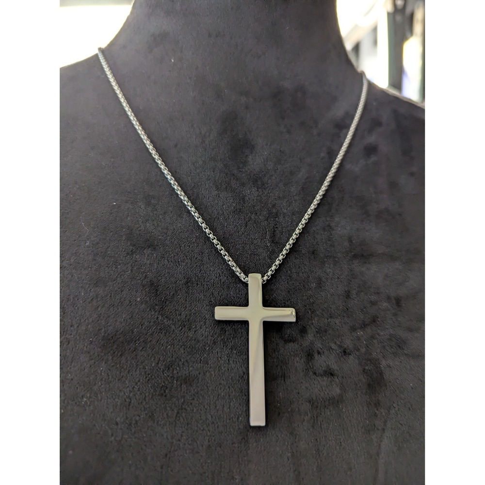 Mens Stainless Steel Cross Pendant Necklace 24 Inch Box Chain 316L Silver Tone